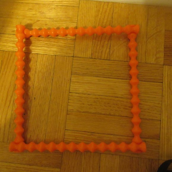 Building sticks - Picture 2 of 4